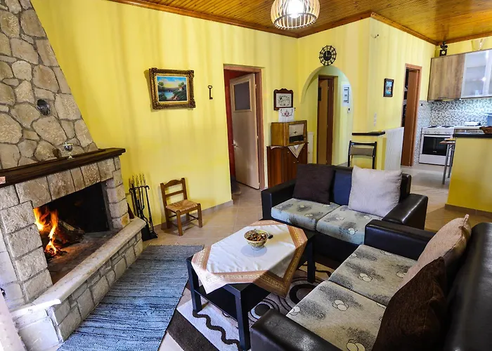 The Theater Of Dreams * Synikia Mesi Trikalon